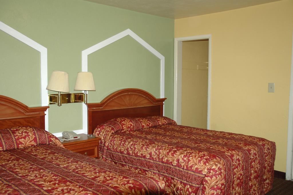 El Dorado Motel Питтсбург Номер фото